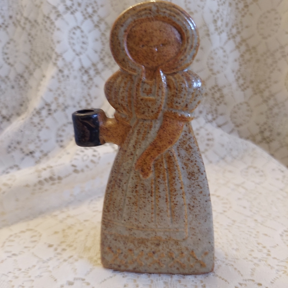 Knobler Rustic Girl Figurine Candle Holder Cottage Decor Japan Made Pottery